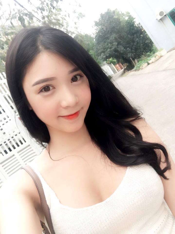 Day la ly do Thanh Bi bi so sanh voi Ngoc Trinh-Hinh-6